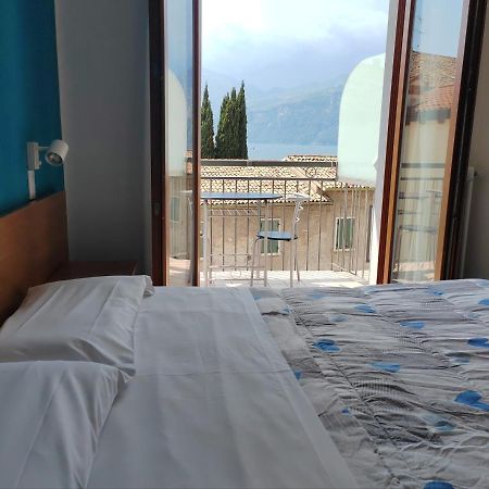 Hotel Luisa Brenzone sul Garda Dış mekan fotoğraf