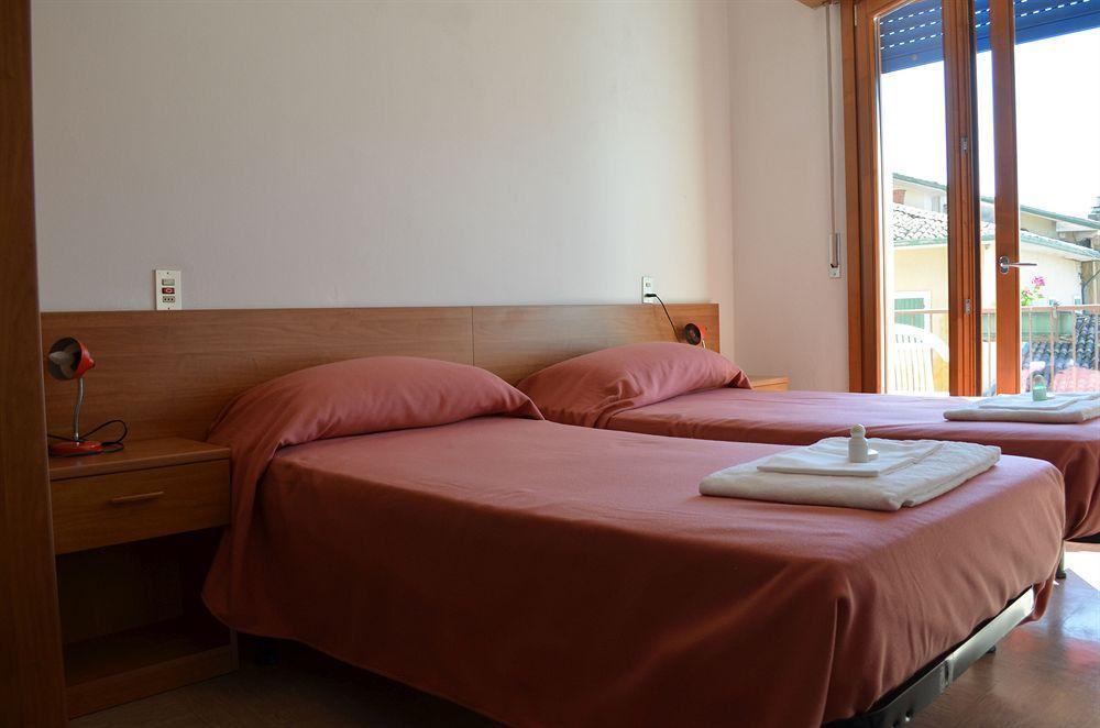 Hotel Luisa Brenzone sul Garda Dış mekan fotoğraf